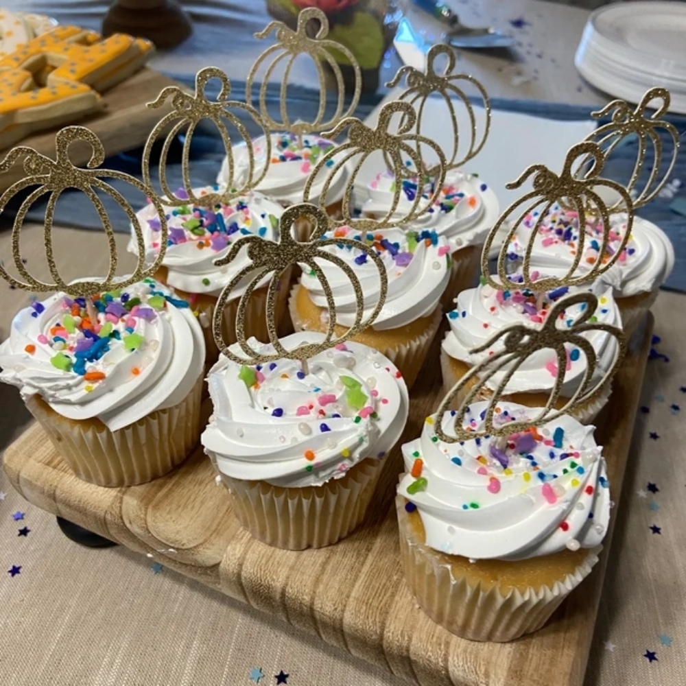 24pcs Pumpkin Cupcake Toppers  - مراجعة Baby Zebra Clothing وسعره