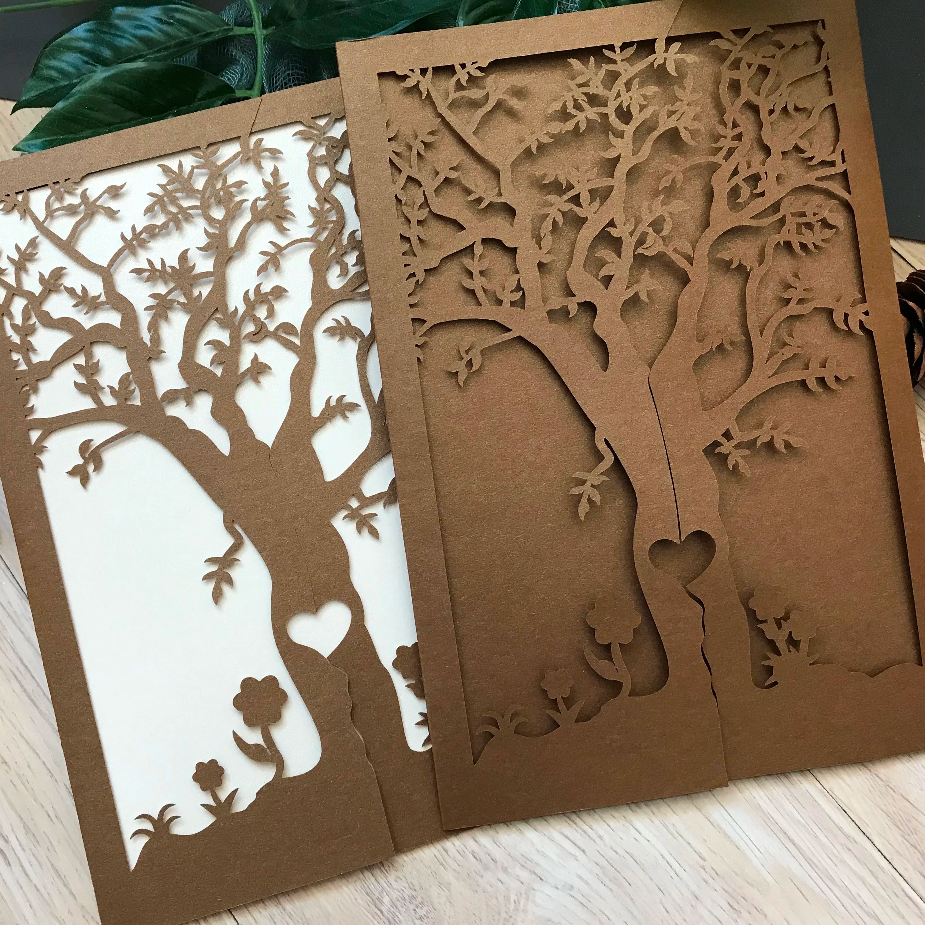 10pcs Elegant Laser Cut Tree W - مراجعة Baby Zebra Clothing وسعره