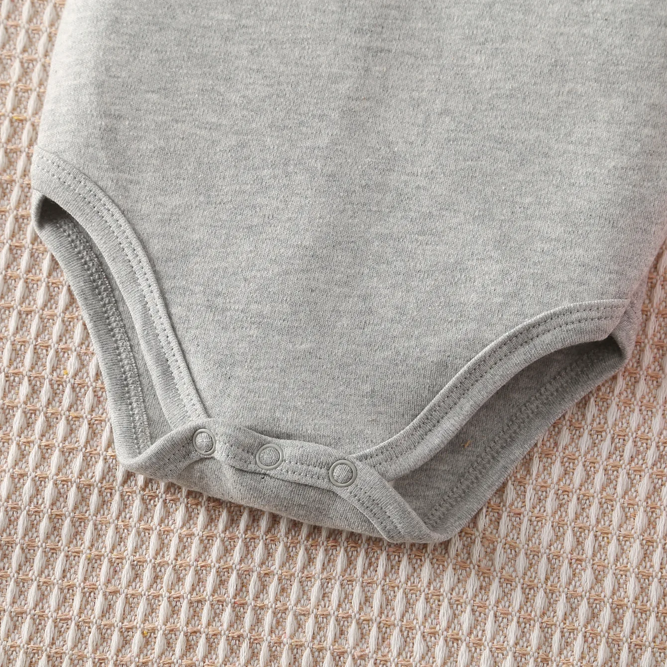 I Know I'm Very Cute Exquisite - مراجعة Baby Clothing Factory وسعره