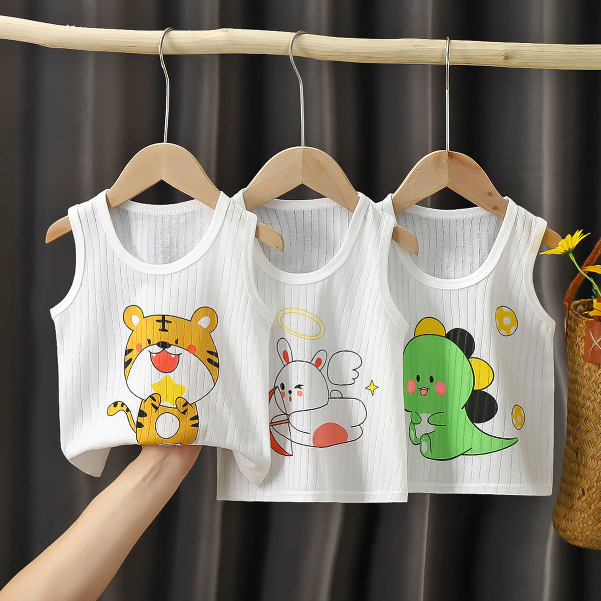 Summer Children Vest For Girls - مراجعة Baby X Clothing وسعره